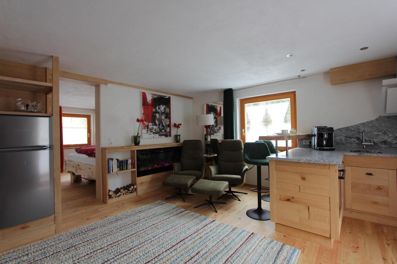 Haus Am Rain Bed & Breakfast Partenen Luaran gambar